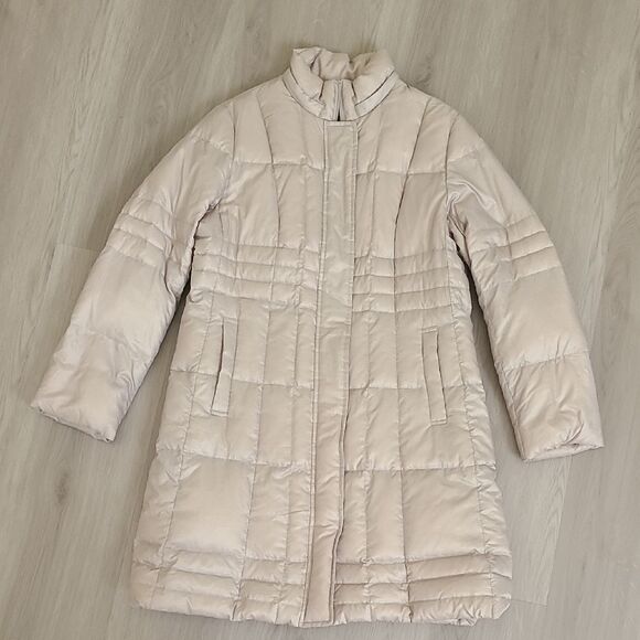 IS IN Beige Puffer Jacket Button Detail Long Length Sz 13 Women's Quilted Winter - Picture 1 of 6